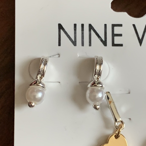 NWT Nine West two tone set of 3 pairs of earrings - Picture 2 of 5